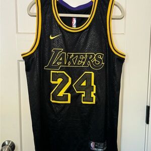 Nike Lakers Black and Yellow Jersey
